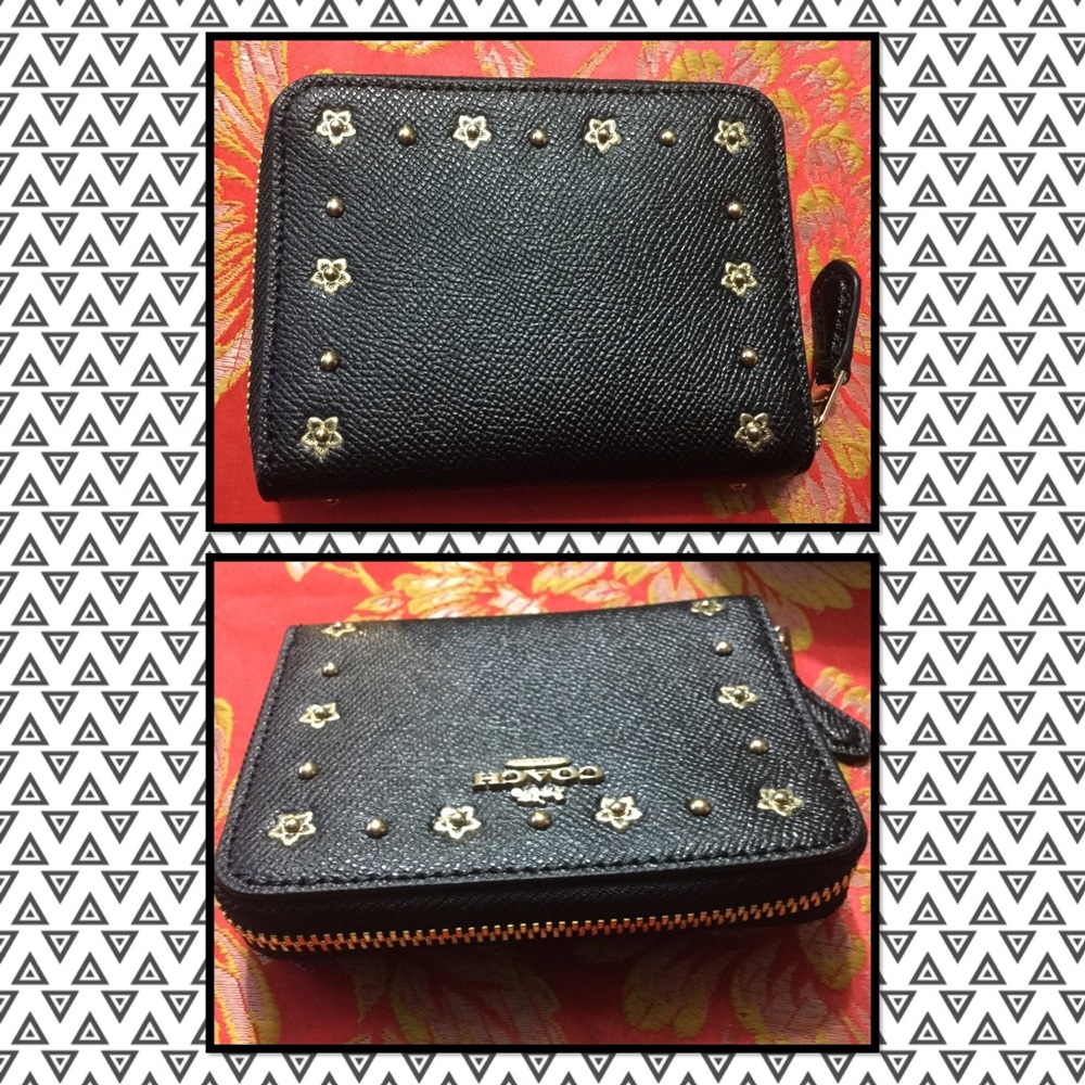 Authentic Coach black wallet - Picture 2 of 3